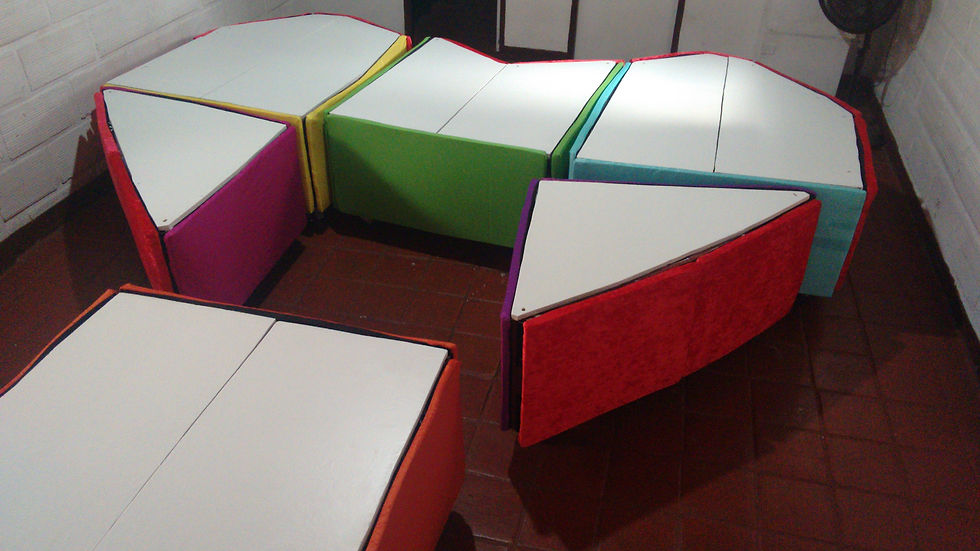 Escenografía obra teatral Ay Amores