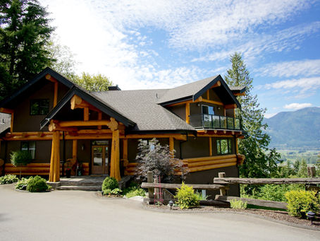 The Amazing Benefits of Western Red Cedar