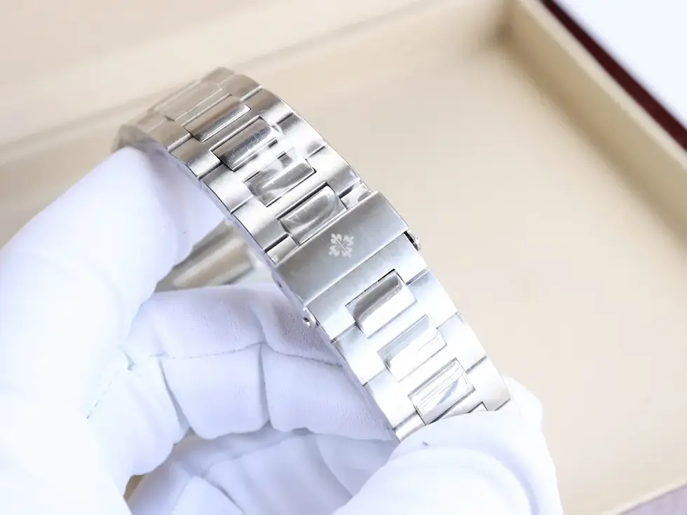 Miniatura: Patek Nautilus Black