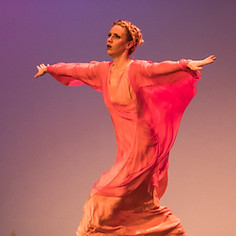 Gabrielle Armenier, eurythmy Brigitte Armenier, piano, Florin Parvulescu, violin Cesar Franck Violin Sonata in A Major Lincoln Theater Napa Valley Performing Arts Center Eurythmy Eurythmie Art of Movement stage arts Costumes Veils Silk