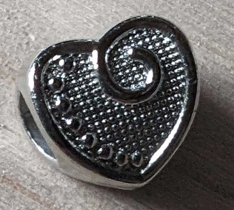 Miniaturbild: Beads zum Ansehen