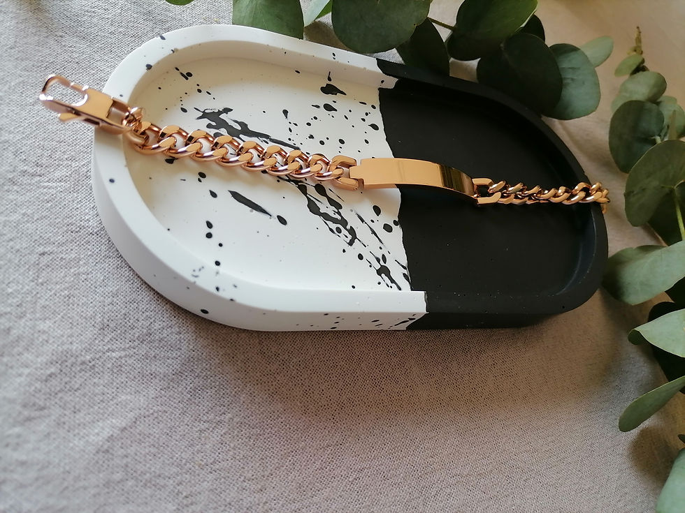 Thumbnail: Atlas Chain Cuff