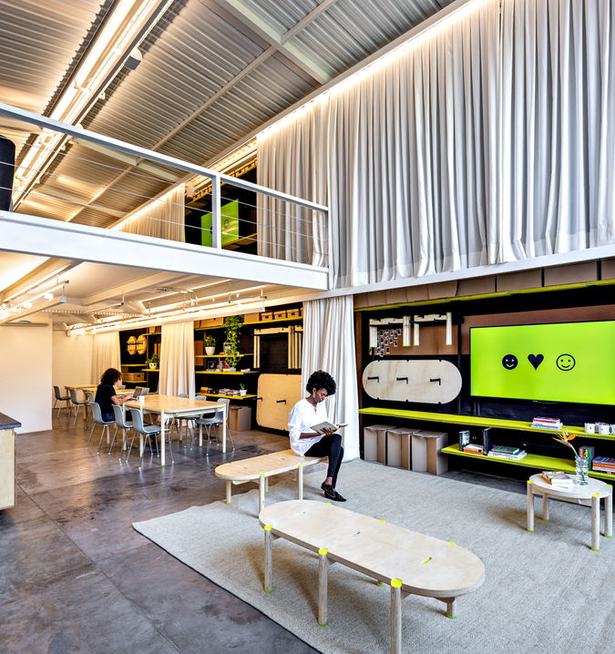 Sala de Espera Empresarial, Frank Parente. 