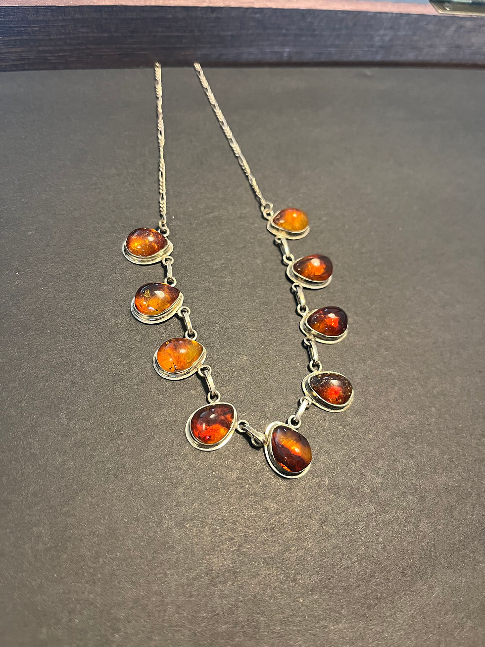 Thumbnail: Vintage amber necklace