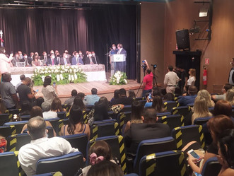 Prefeito Luciano Barbosa, vice Rute Nezinho e vereadores tomam posse em Arapiraca