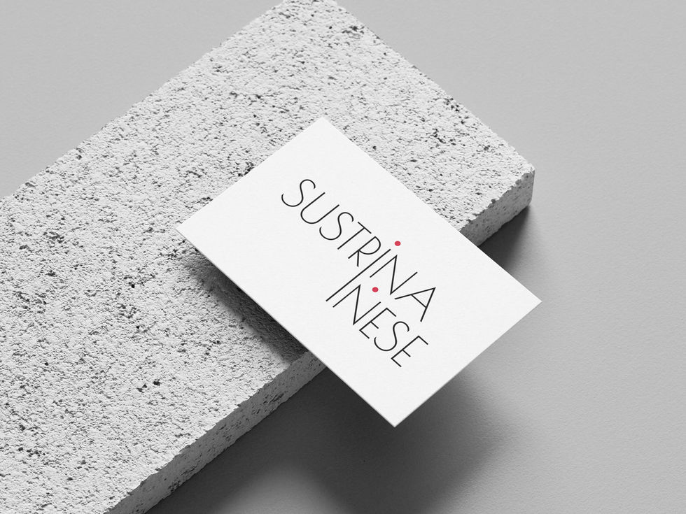 INESE SUSTRIŅA LOGO DIZAINS