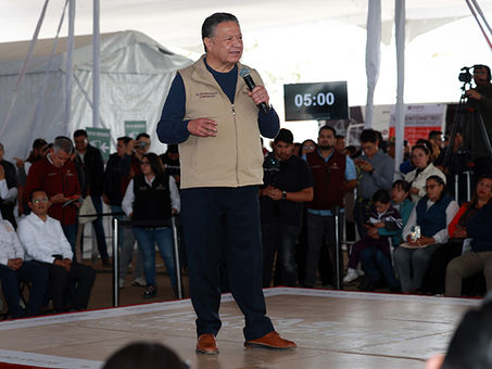 El objetivo del ejercicio del poder es servir a la gente: Julio Menchaca.