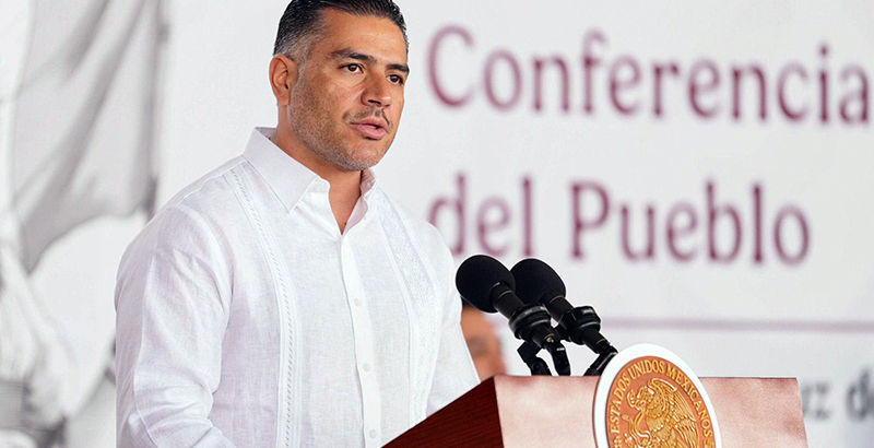 Operativos en Sinaloa dejan miles de detenidos, armas y laboratorios desmantelados: Harfuch.