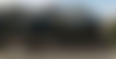 Tren interoceánico ópera con convoyes británicos de los años 70.