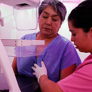 Despacho del Gobernador se suma a lucha contra el cáncer de mama.