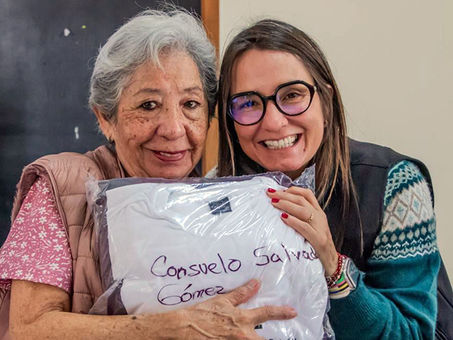 Reconocen a adultos mayores como pilares de la sociedad en Mineral de la Reforma.