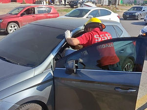 La SSPH auxilia a mujer embarazada en la autopista México–Pachuca