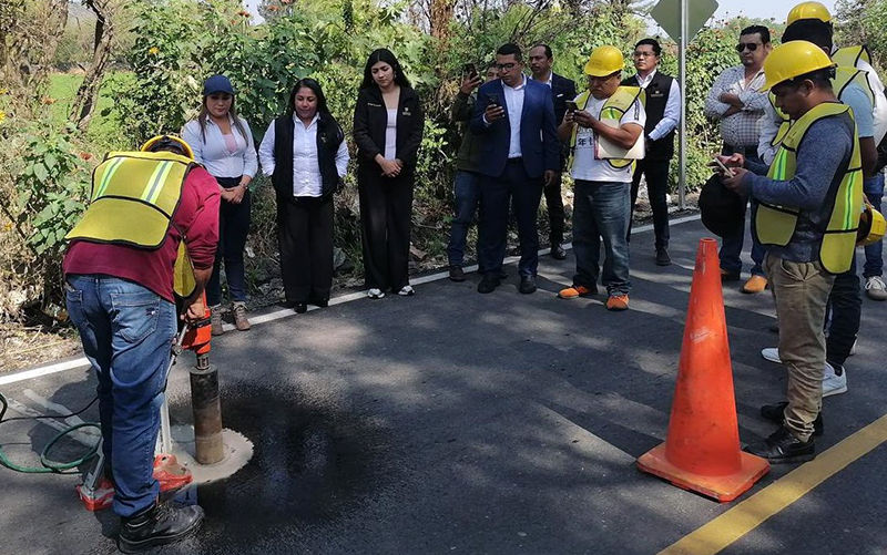 Inspección y vigilancia de la obra pública para que cumpla con especificaciones: Bardales.