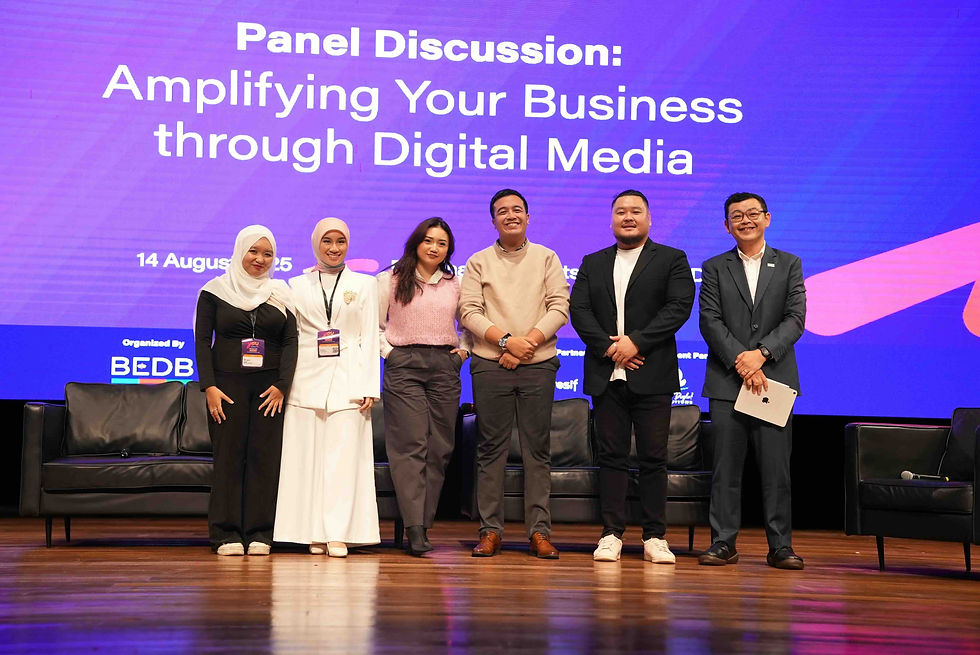 Group photo of all youth speakers