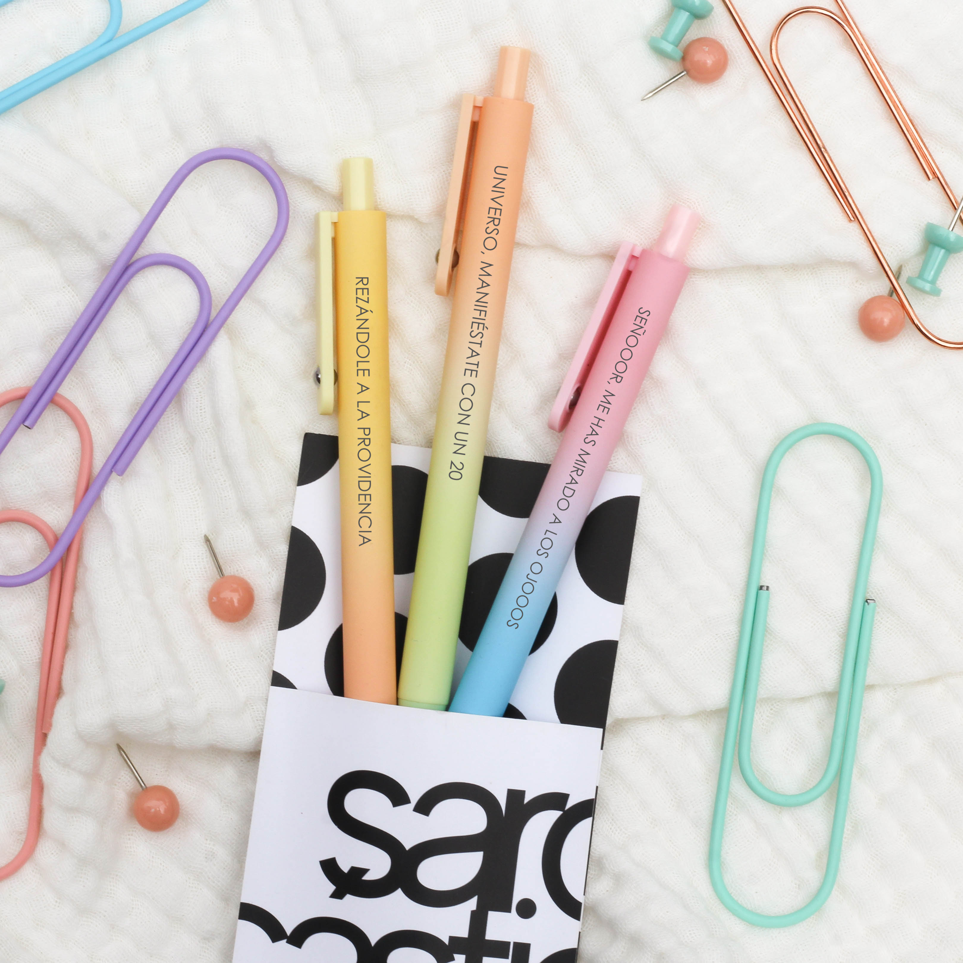 Pack Lapiceros: Rezándole a la Providencia