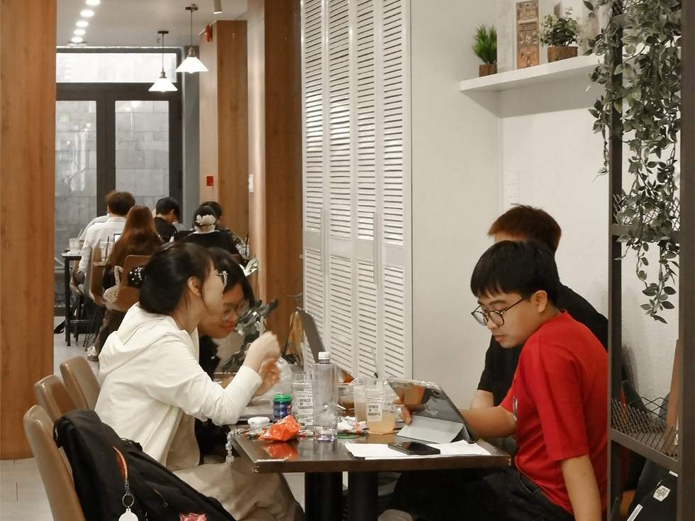 Khoảng nghỉ trà chiều giúp dân văn phòng thư giãn sau những giờ làm việc bận rộn.