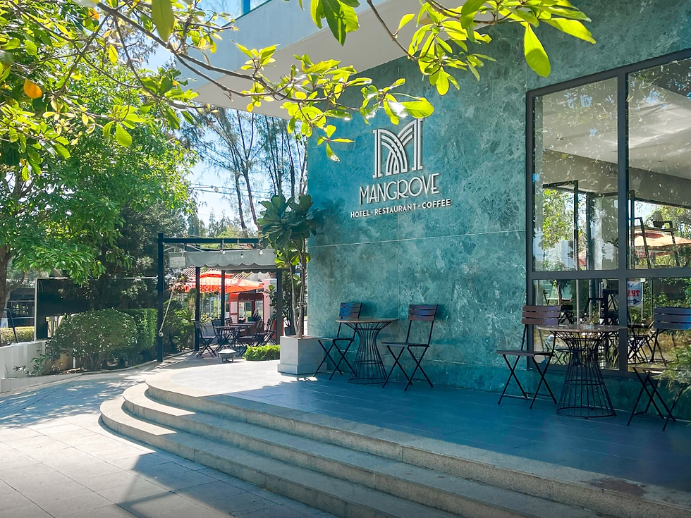 Mangrove Hotel sở hữu vị trí thuận tiện kết nối nhiều điểm đến nổi tiếng tại Cần Giờ.