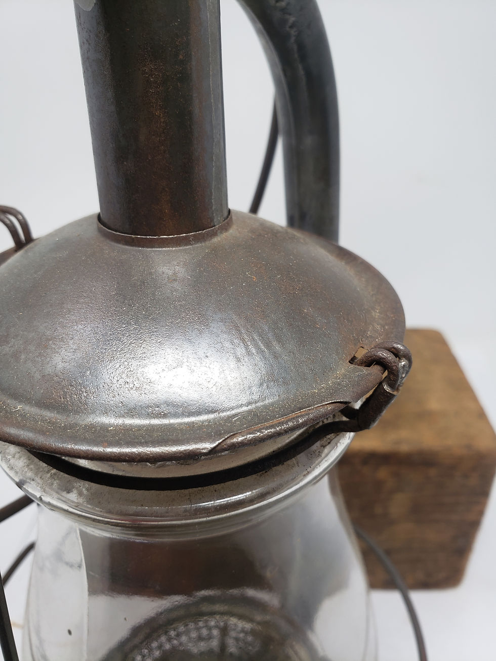 Thumbnail: Winfield Mfg. "Good enough" Tubular early center bail model 
