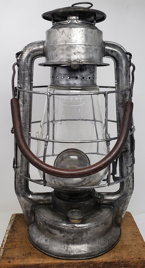 【希少・美品】1913s DIETZ MILL LANTERN デイツ 希少・美品】1913s DIETZ MILL LANTERN デイツ - メルカリ