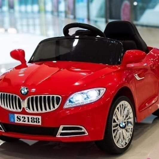 Miniature : Forssa BMW voiture électrique de 1 à 4 ans. Télécommande parentale. Post Bluetoo