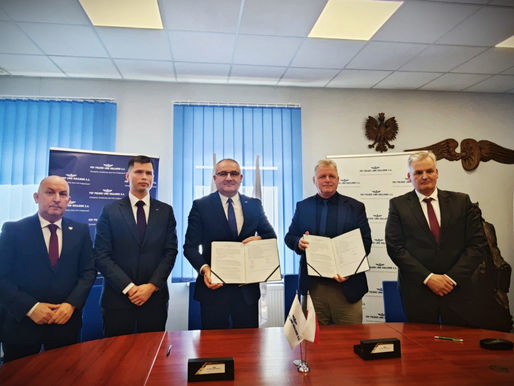 Pociągi z Opola do Kluczborka pojadą szybciej. Umowa na remont linii podpisana