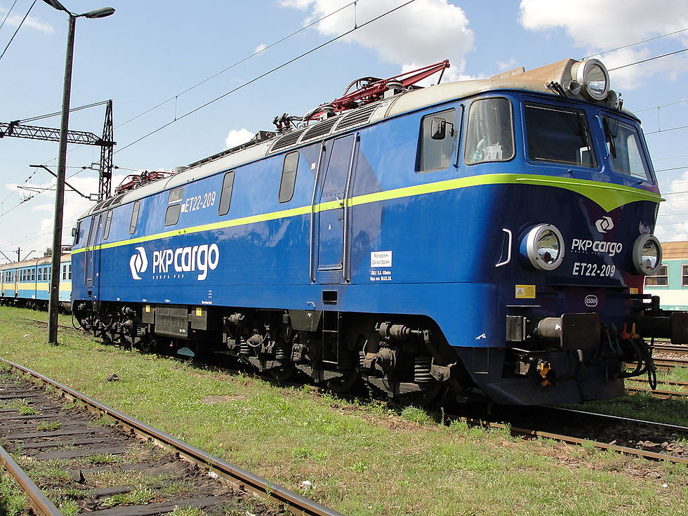 Więcej szczegółów Lokomotywa ET22 w barwach PKP Cargo