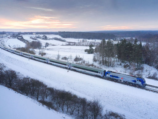 PKP Intercity wzmacniają pociągi na święta. Więcej wagonów i podwójne składy