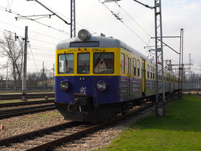 Koleje Mazowieckie: ,,Babcia" przejdzie remont. EN57-038 zostaje na kolejne lata