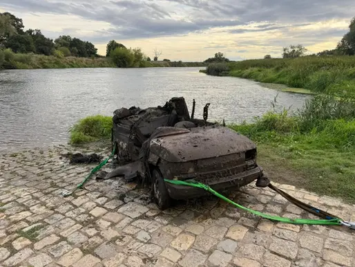 W Brzegu Dolnym z Odry wyłowiono malucha poszukiwanego od... 18 lat