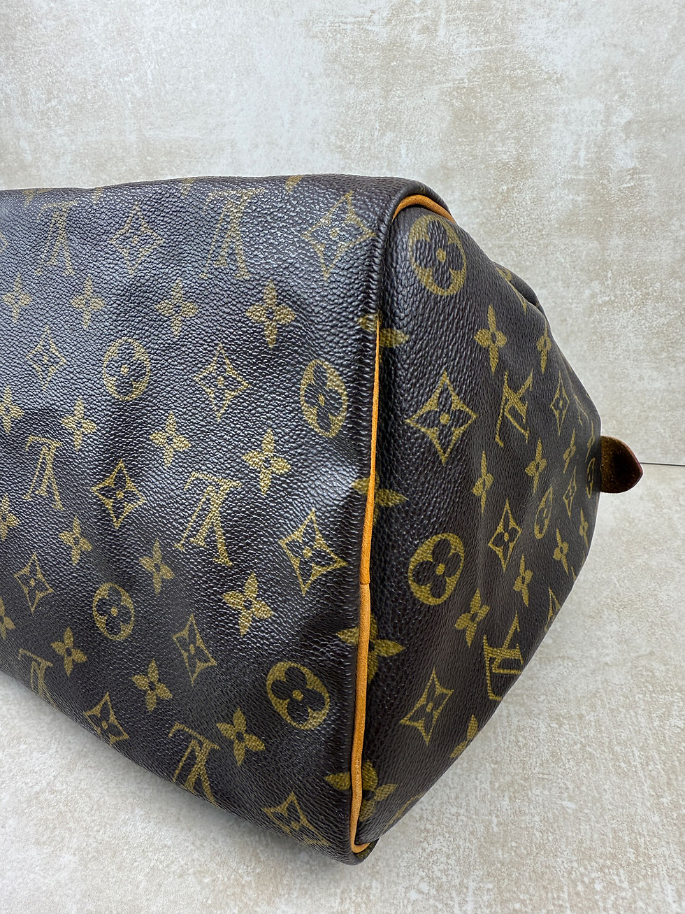 Thumbnail: Vintage Louis Vuitton Speedy 35