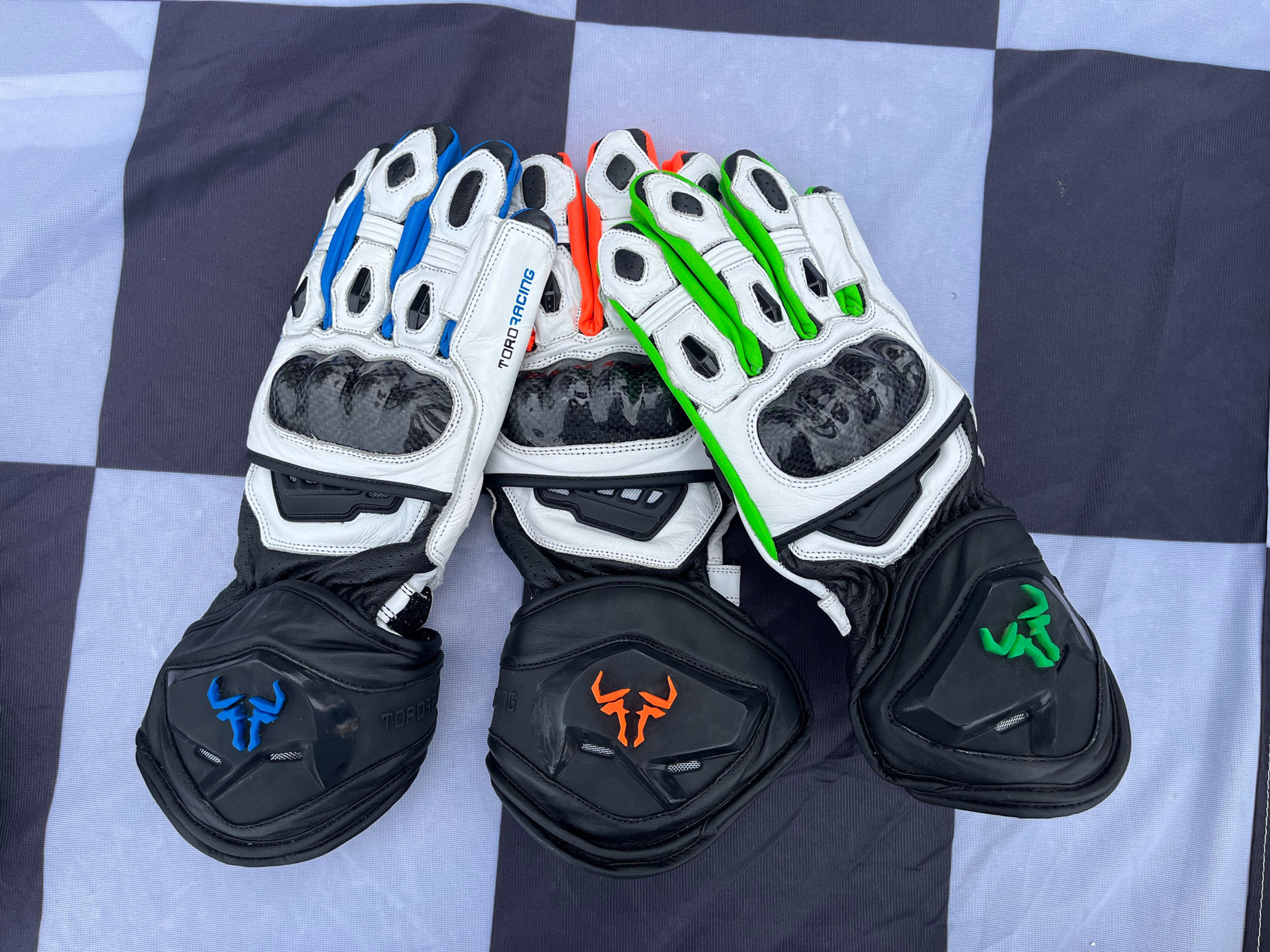 Guantes Track Line - ASSEN