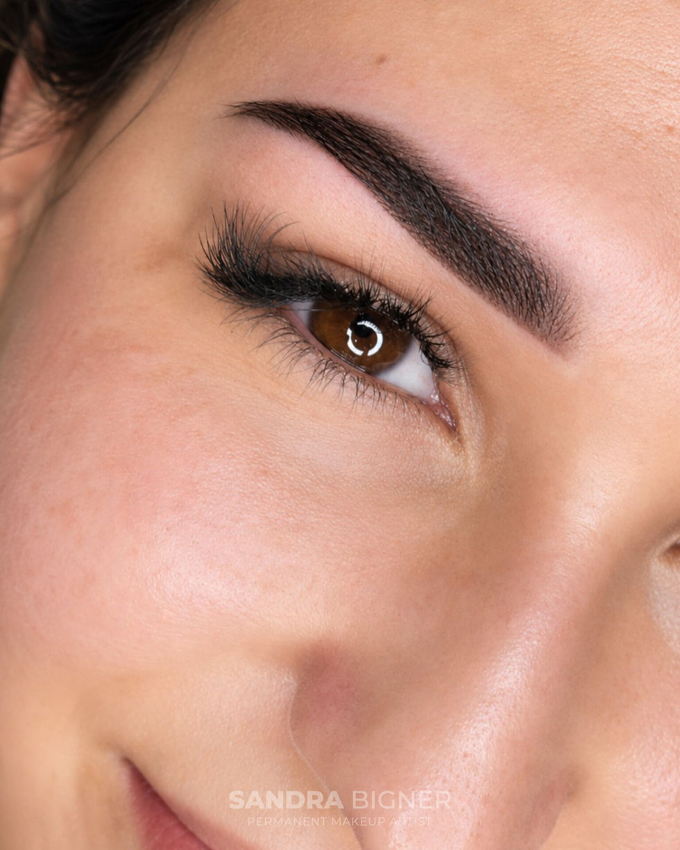 Poudrage sourcils