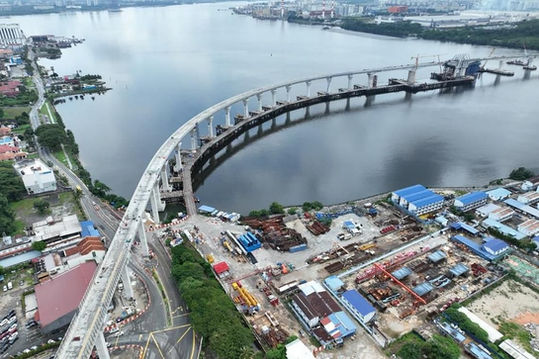 5 mins from Johor to Woodlands, Singapore via RTS