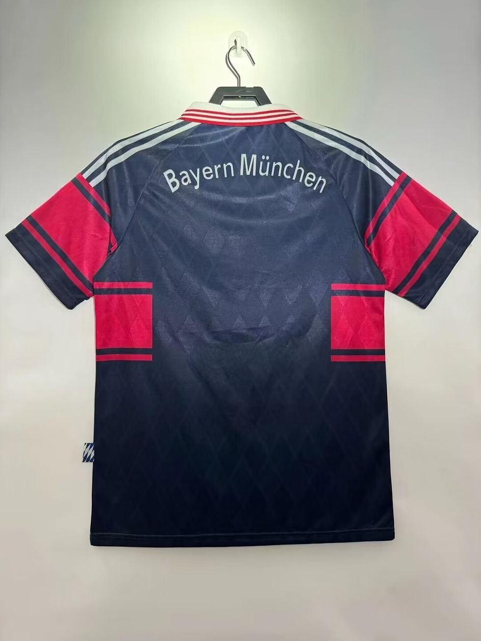 Thumbnail: Bayern Munich 1997-98 Home Shirt