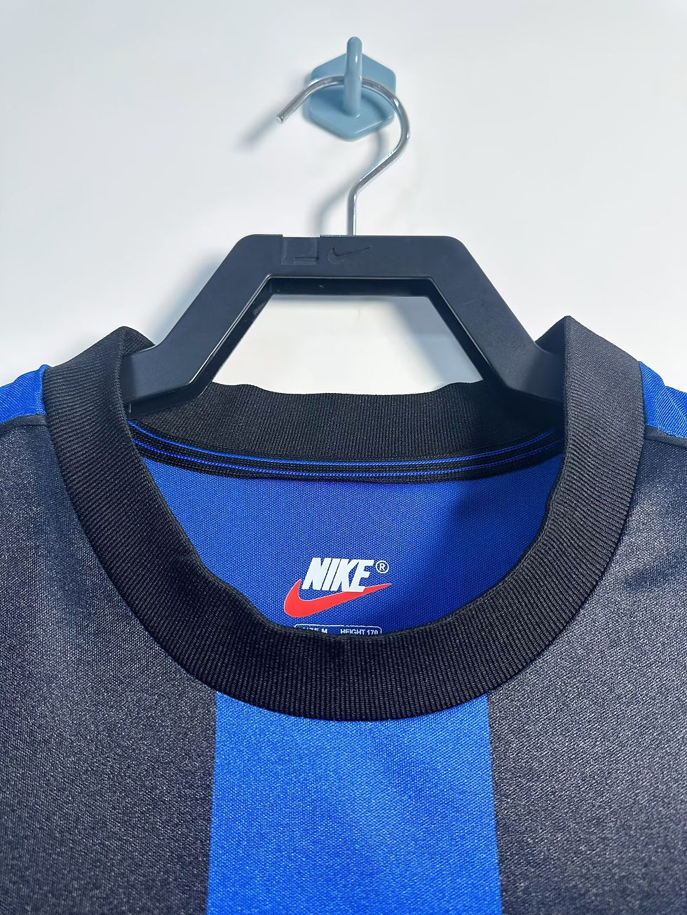 Thumbnail: Inter Milan 1999-00 Home Shirt