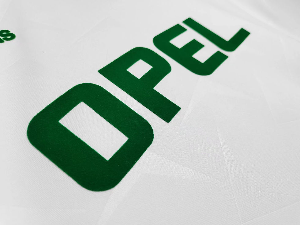 Thumbnail: Ireland 1990 Away Shirt