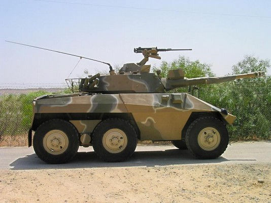 Miniatura: EE-9 Cascavel - Escala 1:35