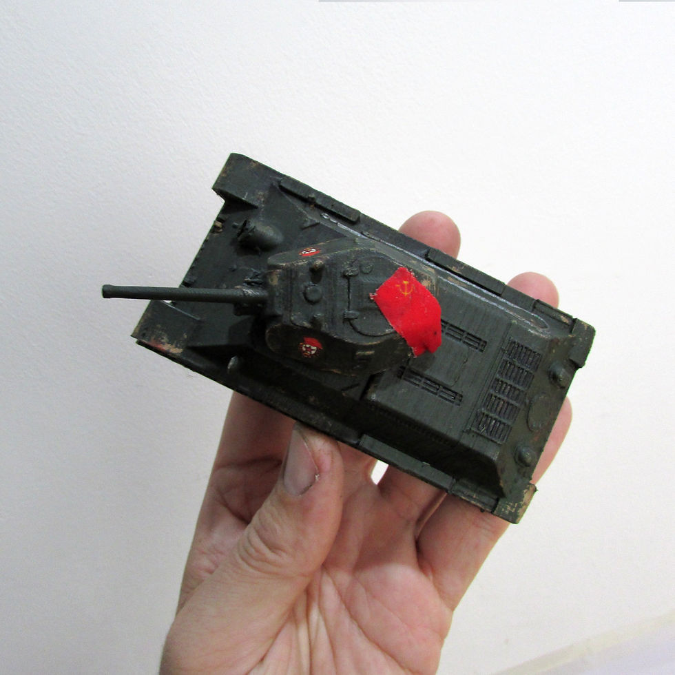 Miniatura: Miniatura Tanque Soviético T-34-76 1941 - 1:56