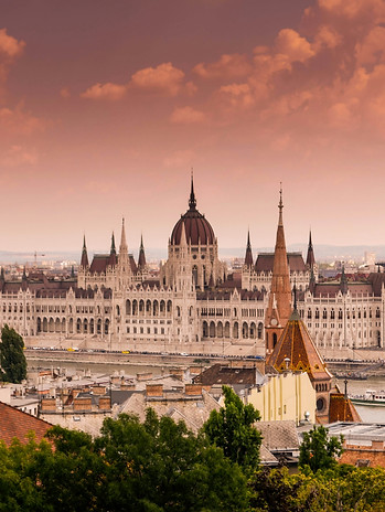 budapest foggy.jpg