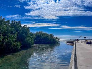 Key West's Best Waterfront Walk - Smathers Beach