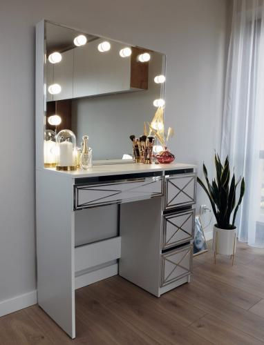 Thumbnail: Dressing table Modern Virginia Silver