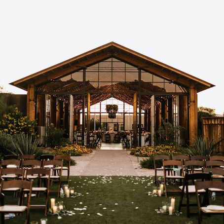 Tips for Shy Brides: Navigating Your Wedding Day with Confidence