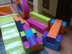 GIMNASIO INFANTIL ESCOLAR.jpeg
