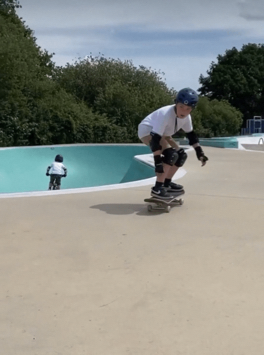 GIF_1021419030.gif