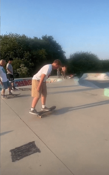 GIF_1423474245.gif