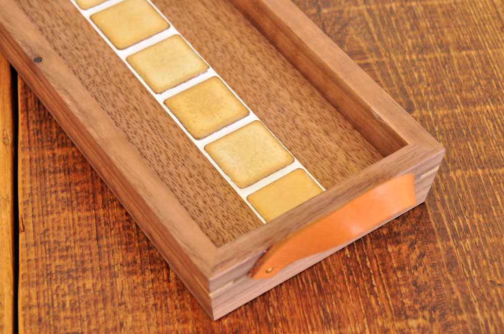 タイルトレイ／Sサイズ／ウォールナット×ゴールドタイル／お盆