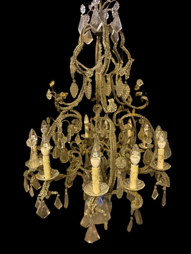 ANTIQUE 1850s ITALIAN ROCOCO 12-LIGHT CRYSTAL CHANDELIER | newtometn.com