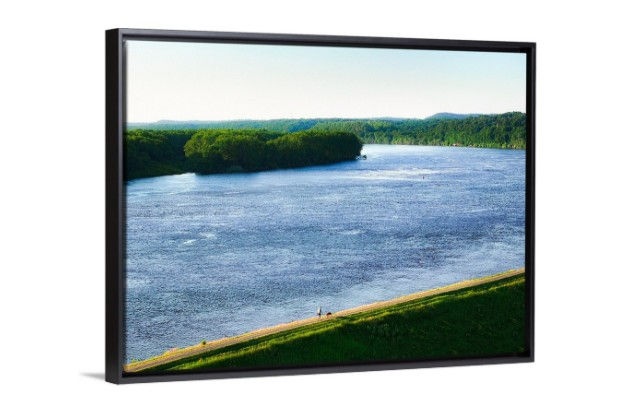 Thumbnail: Lush River Shores - Dubuque, IA