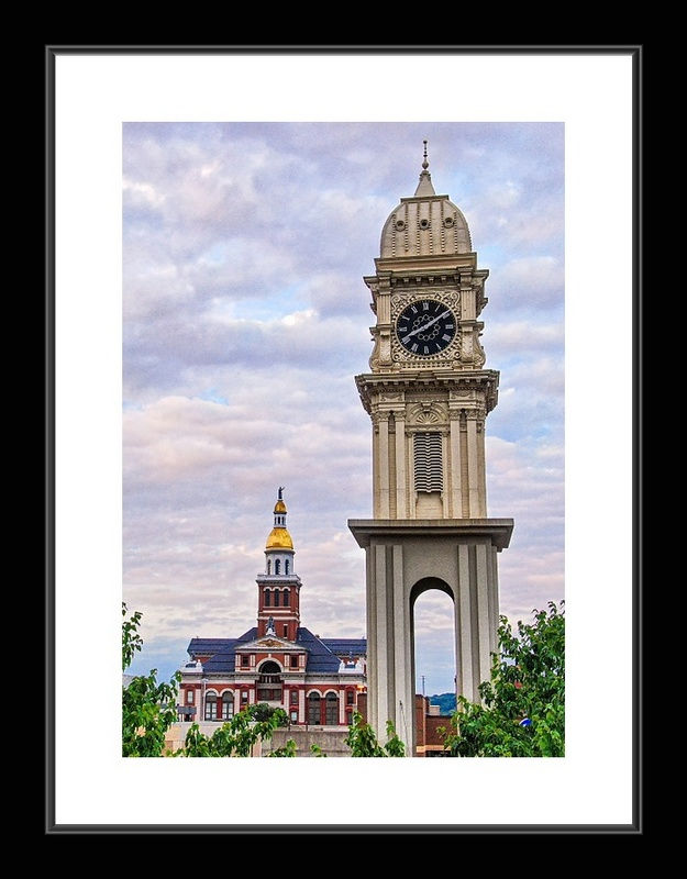 Thumbnail: Dynamic Duo - Dubuque, IA