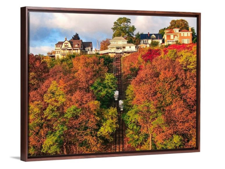 Thumbnail: ColorFall Fenelon Place Elevator - Dubuque, IA